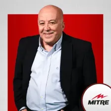 Radio 7: De La Noche A La Mañana logo