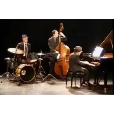 Radio Art - Jazz Trios logo