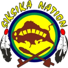 CFXX 104.7 logo